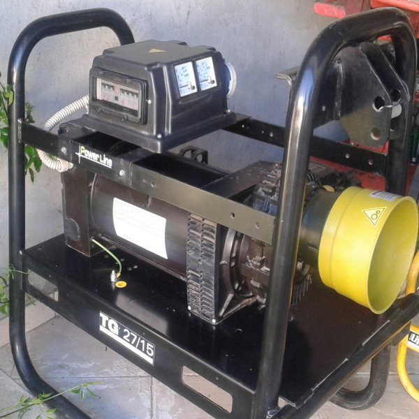 Gerador de Tractor 27 KVAS