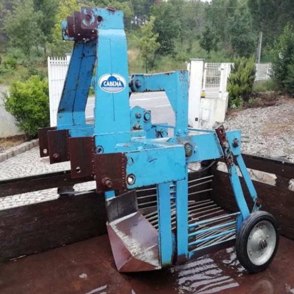 Arrancador de Batatas Tractor